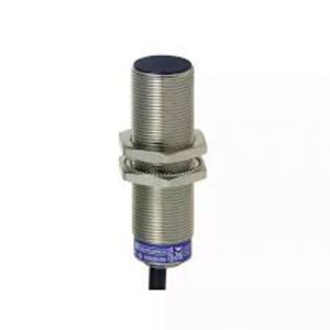 Pepperl+Fuchs XS6 Series Inductive Proximity Sensor, M18 Brass Housing, 62mm Length, 8mm Sensing Range, 12-48VDC, 2m Cable Outpu